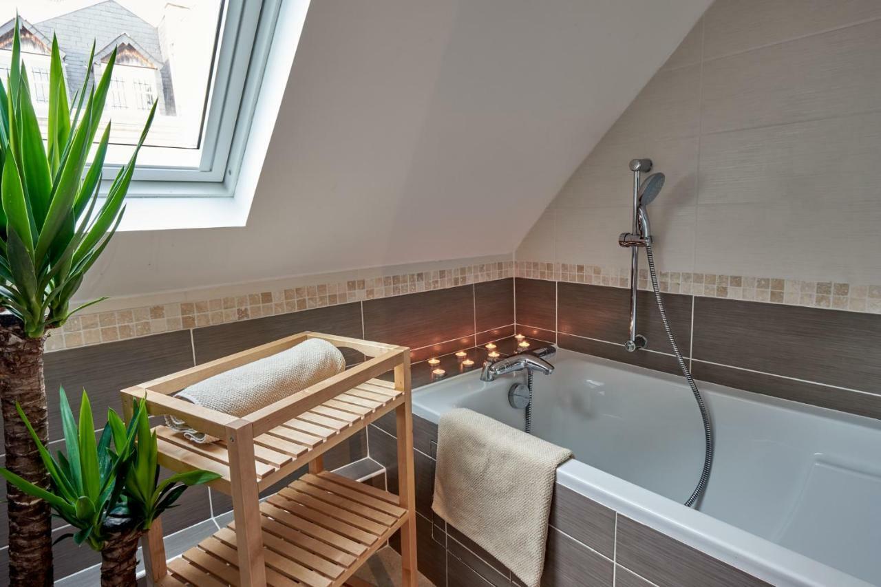 Le Saint Pierre, Atypique Au Coeur Du Centre Ville Apartman Caen Kültér fotó